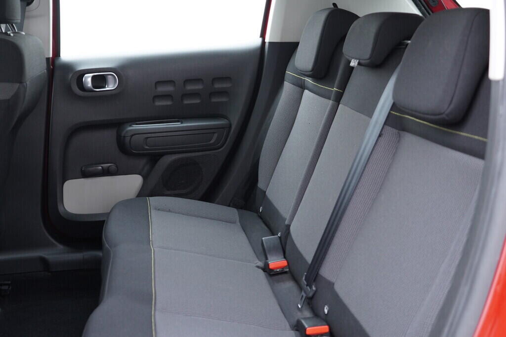 OV190V10155_32.webp_C3  1.2 1.2 PureTech 60 kW manuál