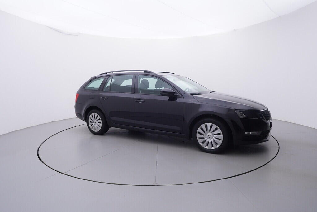 OV190V10156_16.webp_OCTAVIA Ambition 1.5 TSI 110 kW manuál