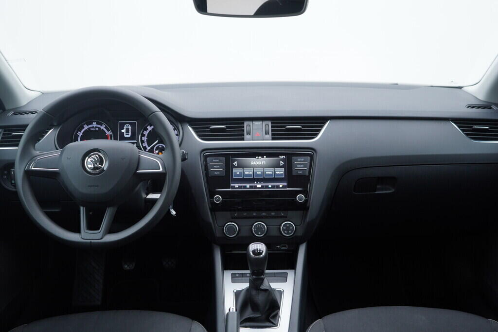 OV190V10156_26.webp_OCTAVIA Ambition 1.5 TSI 110 kW manuál