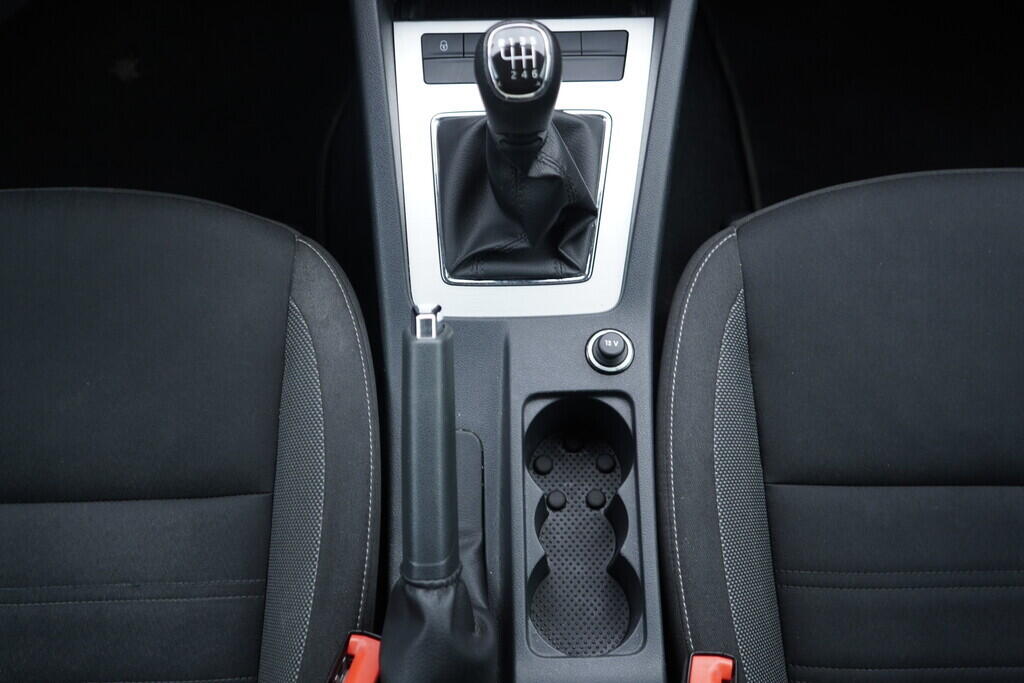 OV190V10156_31.webp_OCTAVIA Ambition 1.5 TSI 110 kW manuál