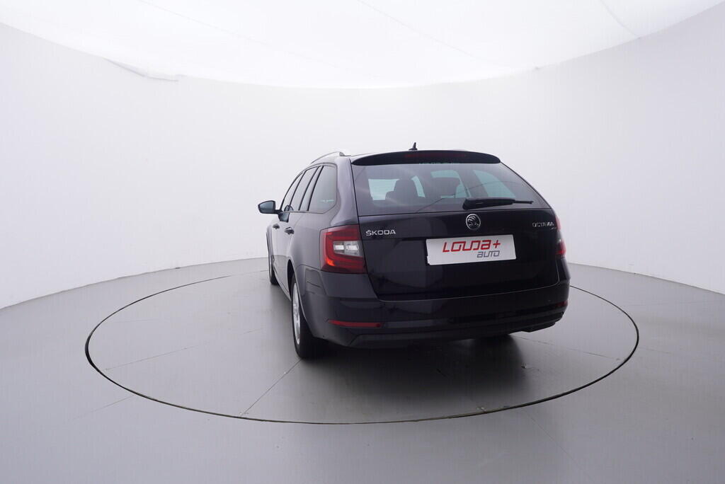 OV190V10157_13.webp_OCTAVIA Drive 2.0 TDI 110 kW automat, DPH