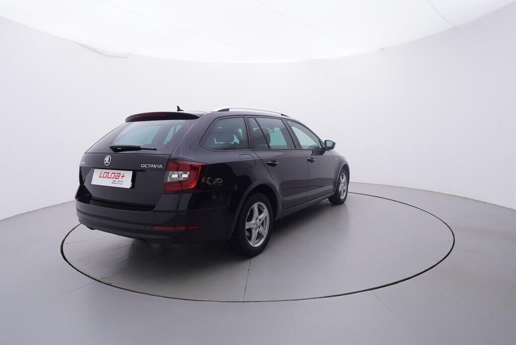 OV190V10157_14.webp_OCTAVIA Drive 2.0 TDI 110 kW automat, DPH