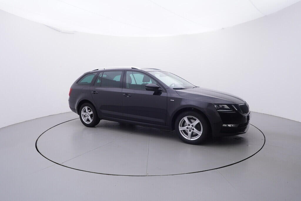 OV190V10157_16.webp_OCTAVIA Drive 2.0 TDI 110 kW automat, DPH