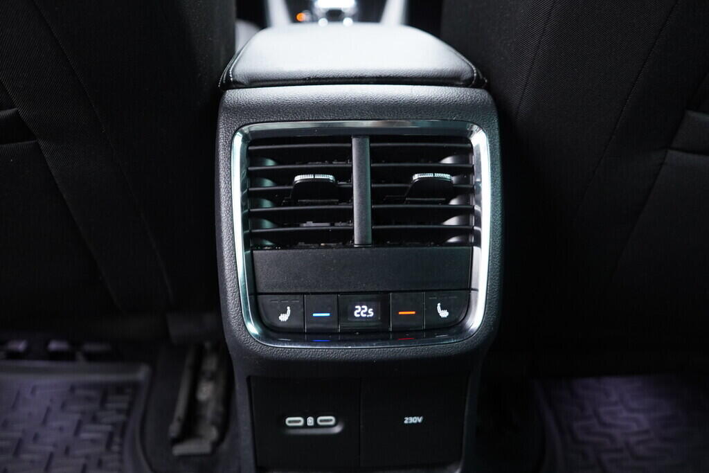 OV190V10162_37.webp_OCTAVIA SportLine 2.0 TDI 110 kW automat