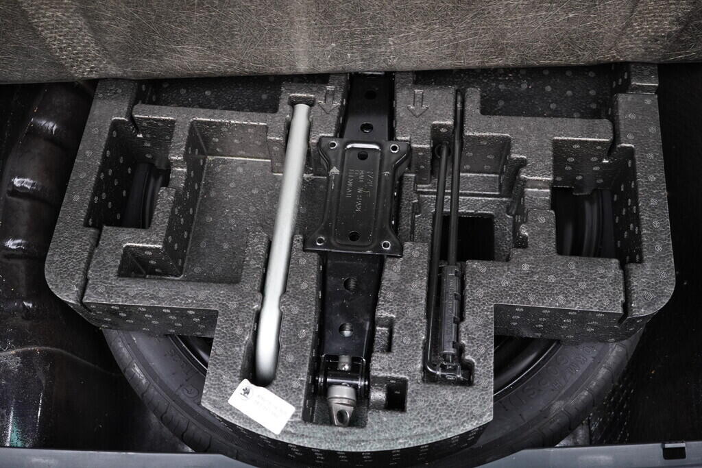 OV190V10162_42.webp_OCTAVIA SportLine 2.0 TDI 110 kW automat