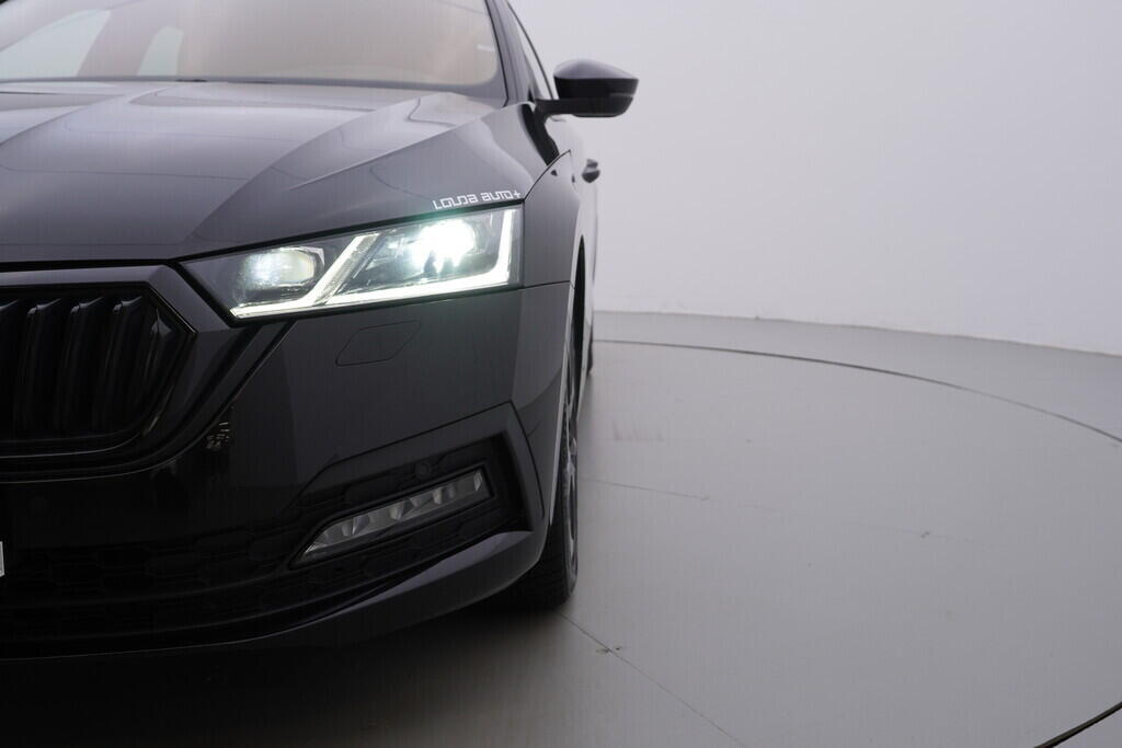 OV190V10162_46.webp_OCTAVIA SportLine 2.0 TDI 110 kW automat