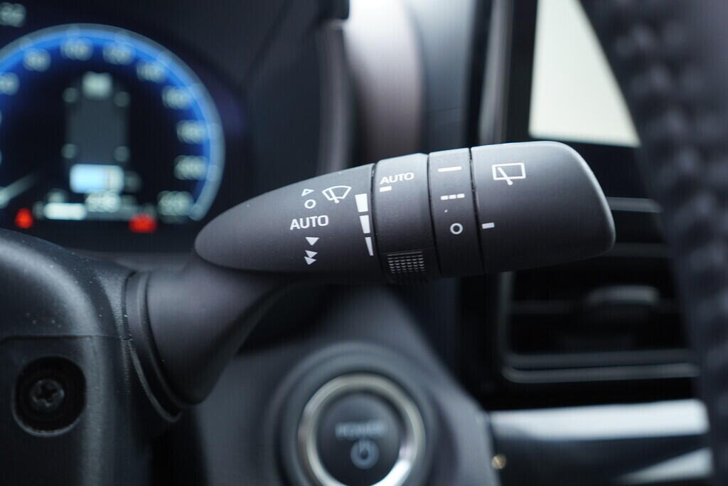 OV190V10163_24.webp_YARIS CROSS Adventure 1.5 HEV 68 kW automat