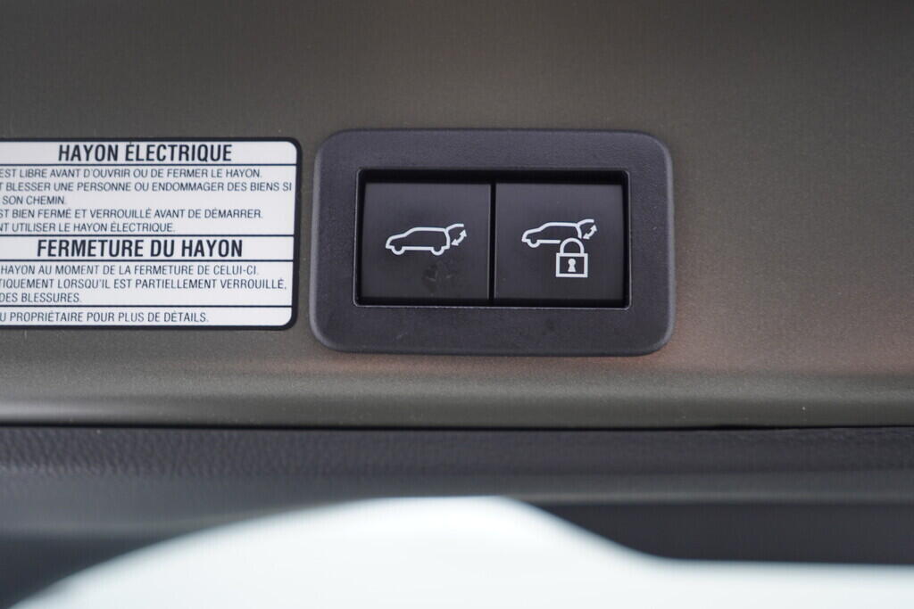 OV190V10163_33.webp_YARIS CROSS Adventure 1.5 HEV 68 kW automat