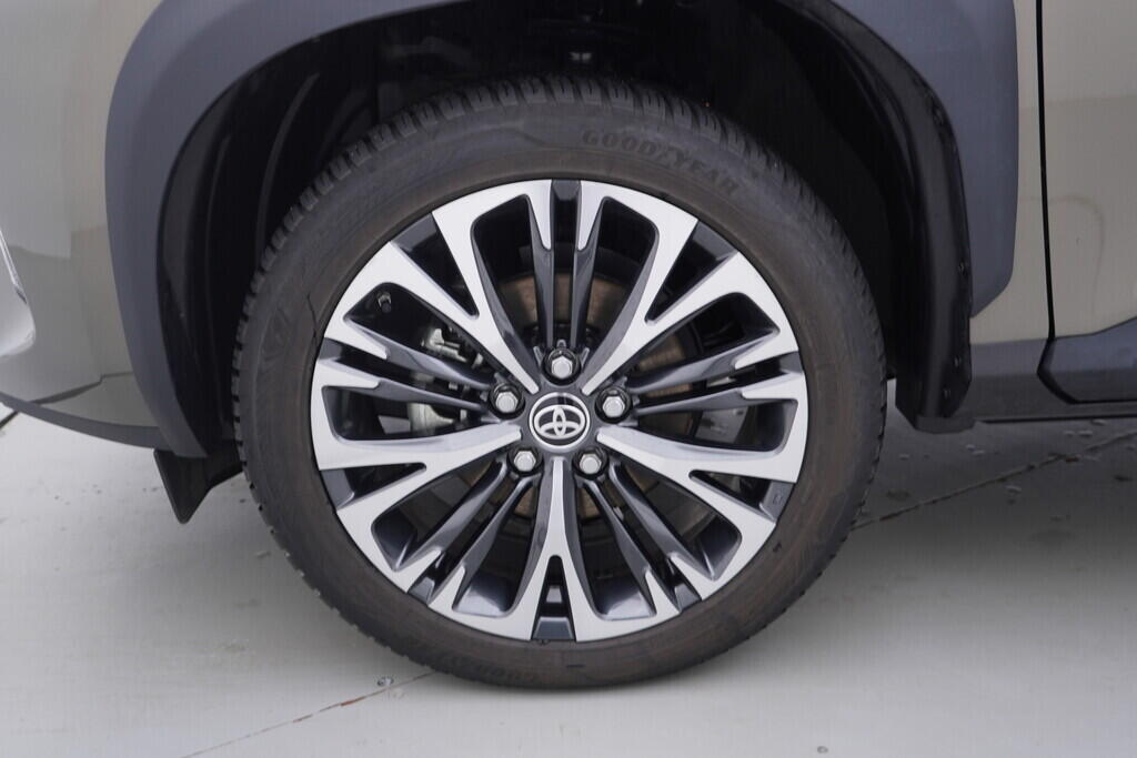 OV190V10163_36.webp_YARIS CROSS Adventure 1.5 HEV 68 kW automat