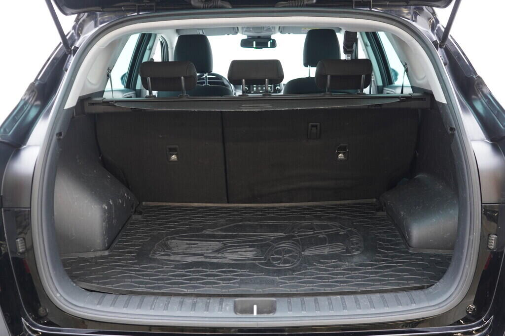 OV190V10164_34.webp_TUCSON Trikolor 1.6  100 kW manuál