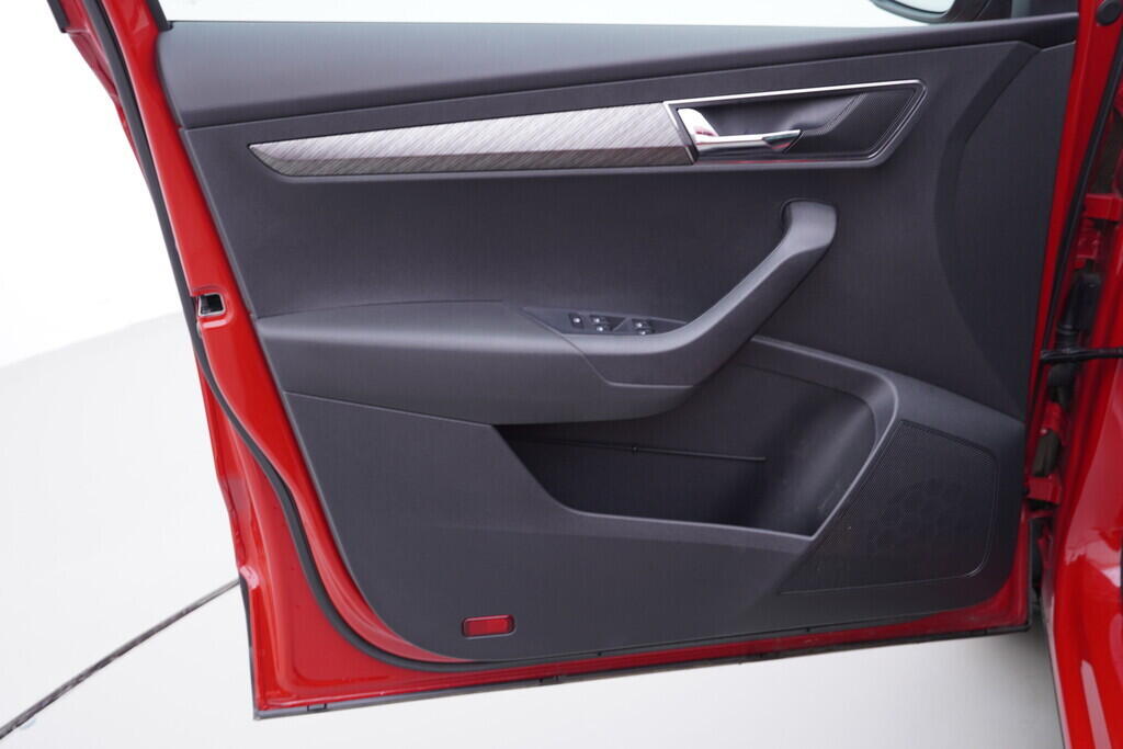 OV190V10166_19.webp_KAROQ Style 2.0 TDI 85 kW manuál, DPH