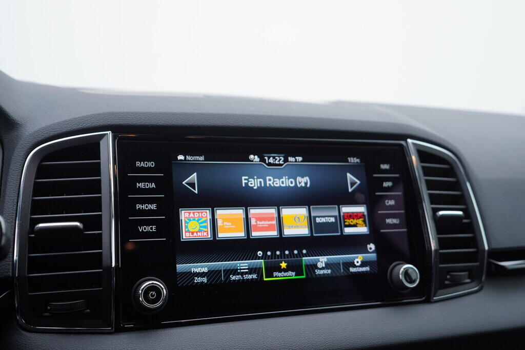 OV190V10166_28.webp_KAROQ Style 2.0 TDI 85 kW manuál, DPH