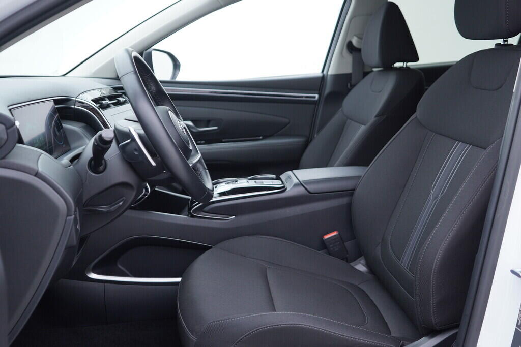 OV190V10167_22.webp_TUCSON Smart AT 1.6 T-GDI PHEV 132 kW automat, DPH