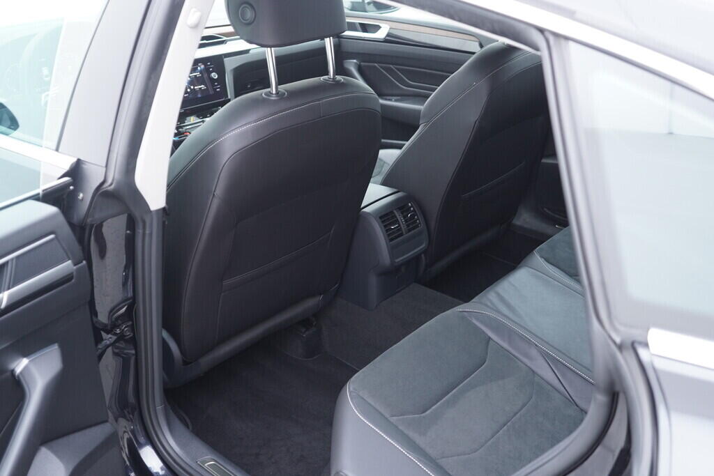 OV190V10168_36.webp_ARTEON Elegance 2.0 TDI 110 kW automat, DPH