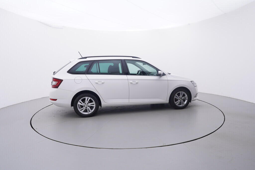 OV190V10170_15.webp_FABIA Style 1.0 TSI 70 kW manuál, DPH