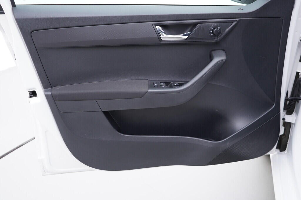 OV190V10170_19.webp_FABIA Style 1.0 TSI 70 kW manuál, DPH