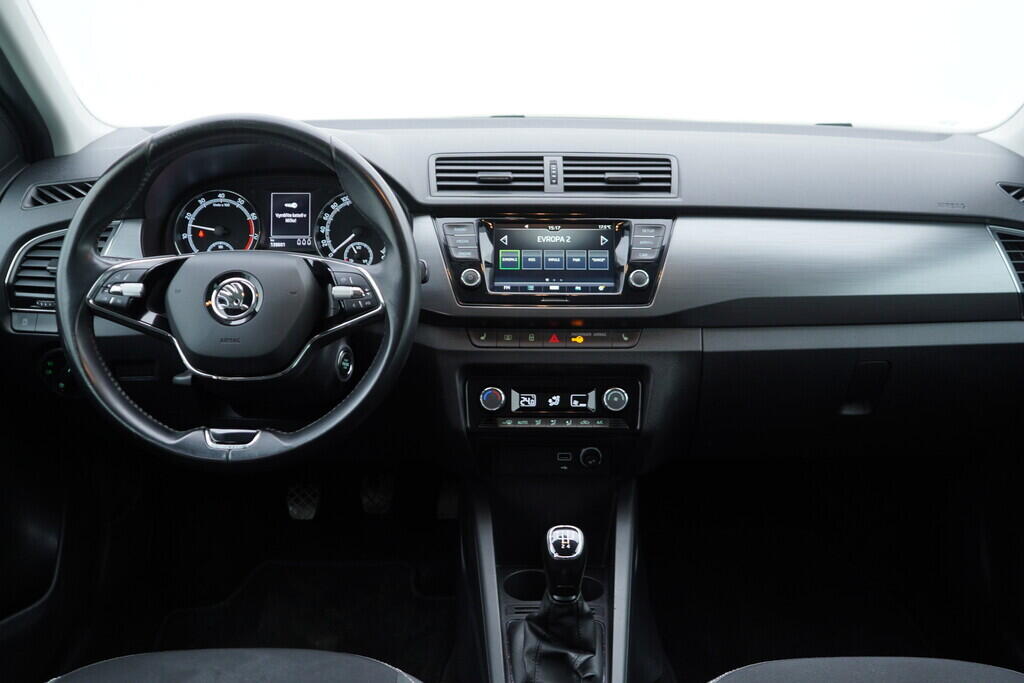 OV190V10170_25.webp_FABIA Style 1.0 TSI 70 kW manuál, DPH