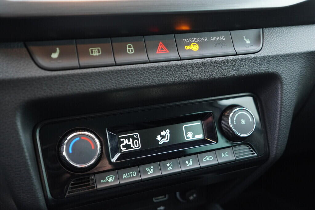 OV190V10170_29.webp_FABIA Style 1.0 TSI 70 kW manuál, DPH