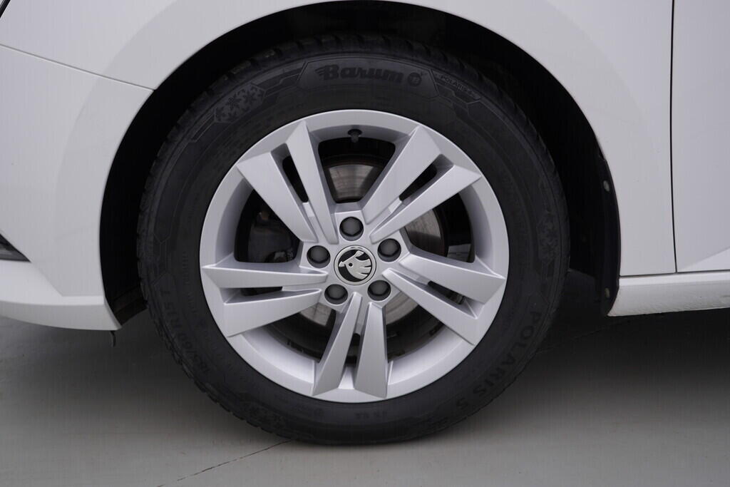 OV190V10170_35.webp_FABIA Style 1.0 TSI 70 kW manuál, DPH