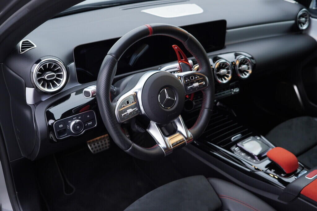 OV190V10171_22.webp_A140 AMG 2.0 Mercedes-AMG A 35 4MATIC (W177) 225 kW automat