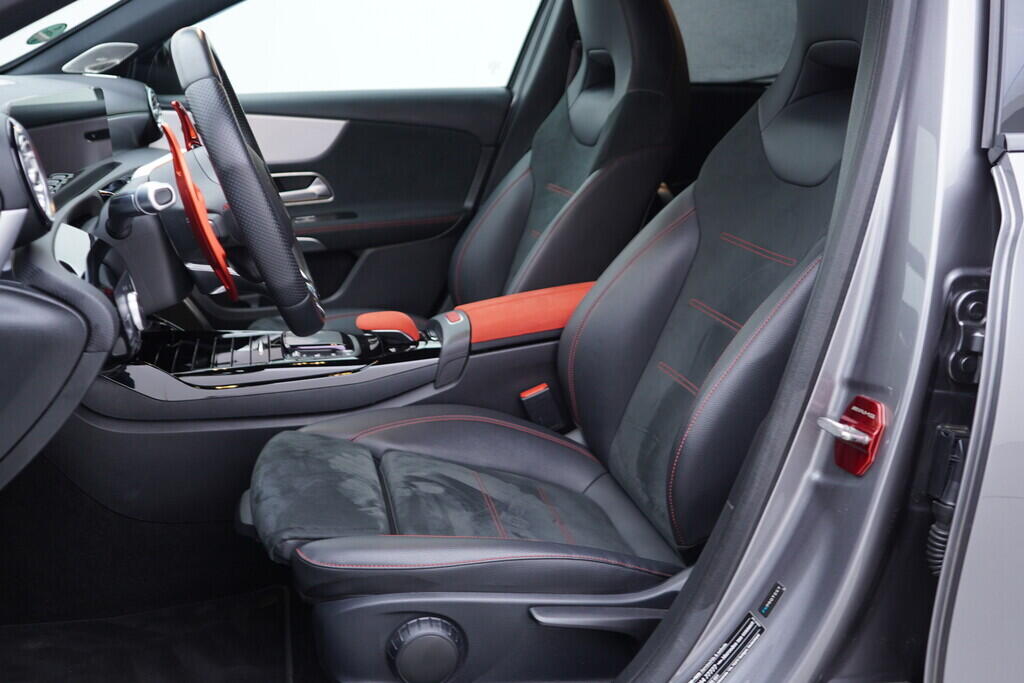 OV190V10171_23.webp_A140 AMG 2.0 Mercedes-AMG A 35 4MATIC (W177) 225 kW automat