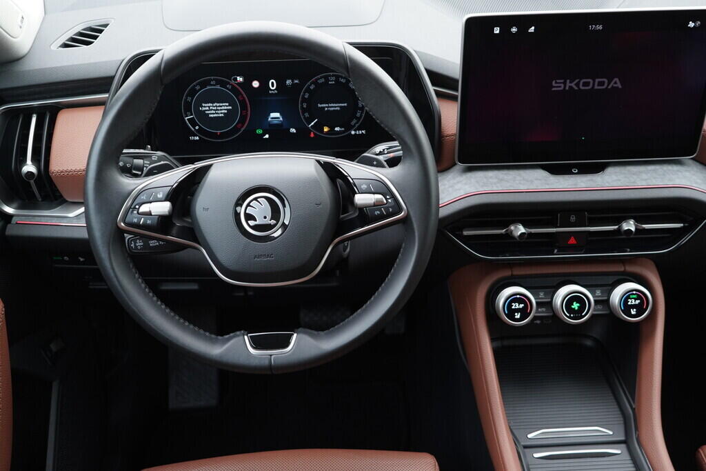 OV190V10173_29.webp_KODIAQ Selection 2.0 TDI 142 kW automat, DPH