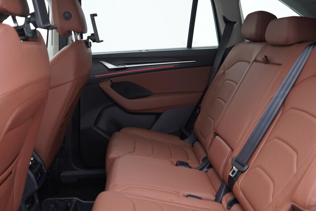 OV190V10173_38.webp_KODIAQ Selection 2.0 TDI 142 kW automat, DPH