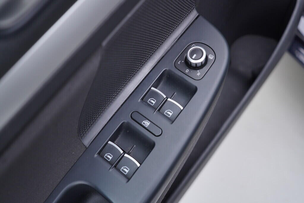 OV190V10175_20.webp_GOLF VARIANT Comfortline 1.4 TSI 90 kW manuál