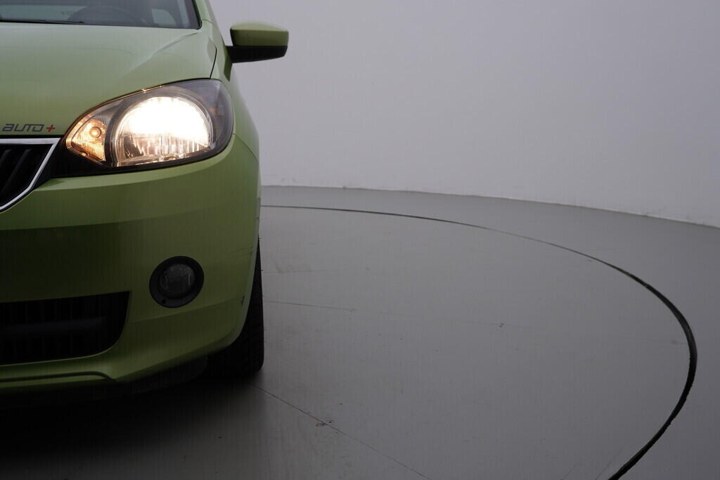 OV190V10176_33.webp_CITIGO Ambiente 1.0 MPI 55 kW manuál