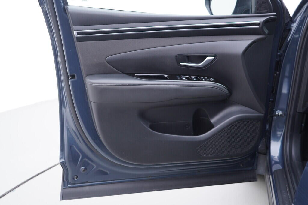 OV190V10192_19.webp_TUCSON SMART NAV 1.6 HEV 132 kW automat