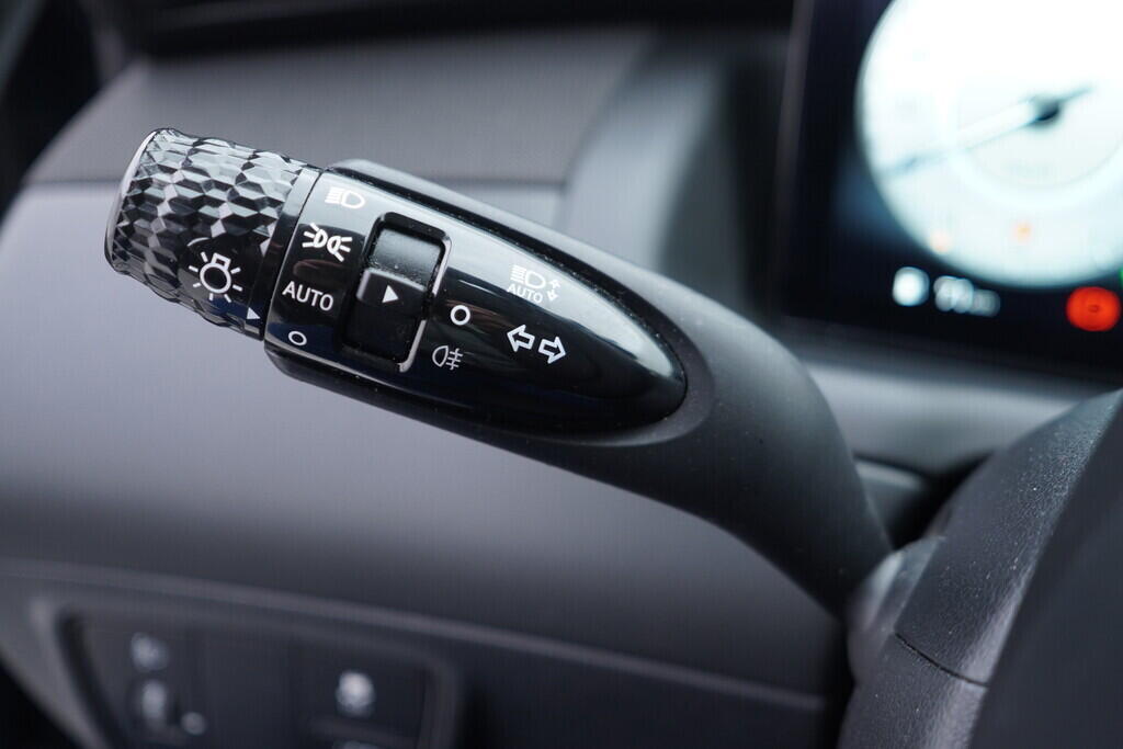 OV190V10192_23.webp_TUCSON SMART NAV 1.6 HEV 132 kW automat