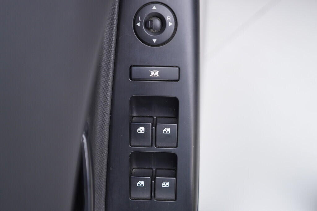 OV190V10197_20.webp_CEED Comfort 1.4 CVVT 80 kW manuál