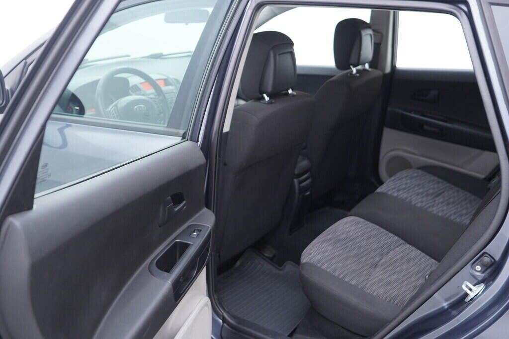 OV190V10197_30.webp_CEED Comfort 1.4 CVVT 80 kW manuál