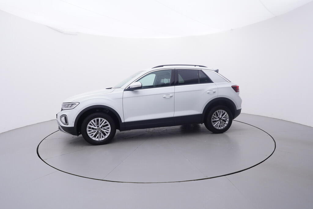 OV190V10199_11.webp_T-ROC Life 1.5 TSI 110 kW automat, DPH