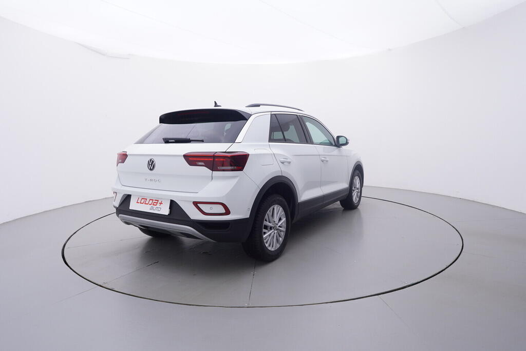 OV190V10199_14.webp_T-ROC Life 1.5 TSI 110 kW automat, DPH