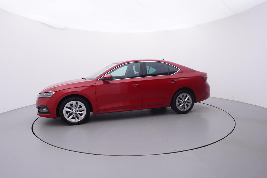 OV190V10204_11.webp_OCTAVIA Style 1.5 TSI 110 kW manuál