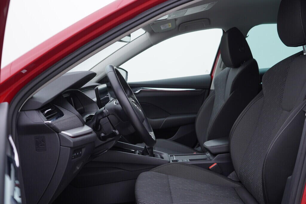 OV190V10204_23.webp_OCTAVIA Style 1.5 TSI 110 kW manuál