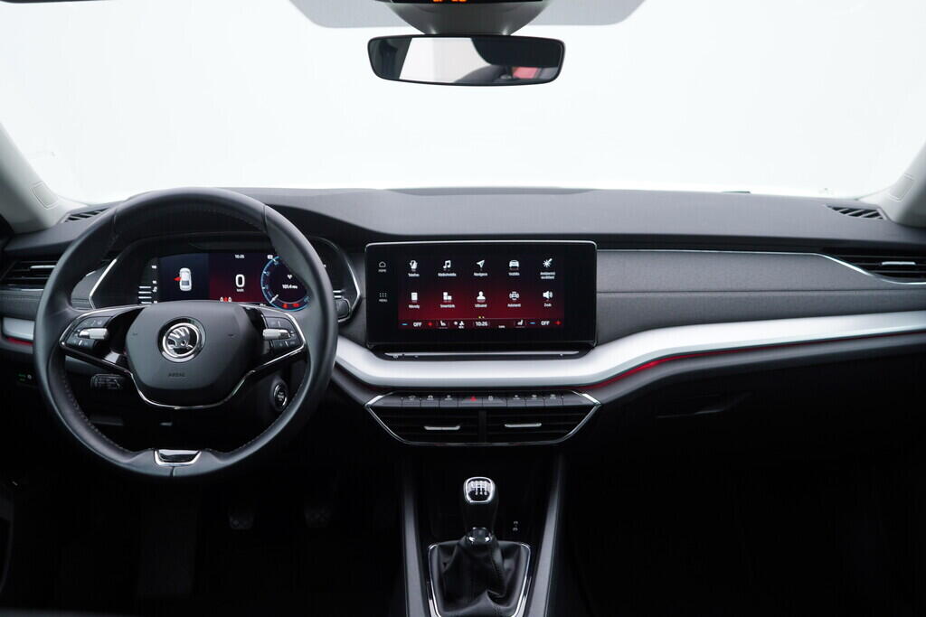 OV190V10204_27.webp_OCTAVIA Style 1.5 TSI 110 kW manuál