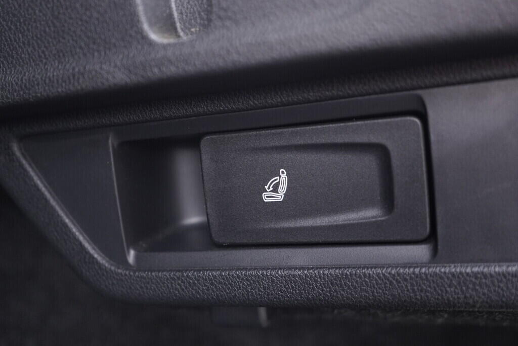 OV190V10204_41.webp_OCTAVIA Style 1.5 TSI 110 kW manuál