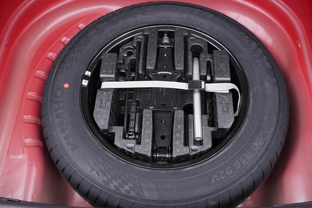 OV190V10204_43.webp_OCTAVIA Style 1.5 TSI 110 kW manuál