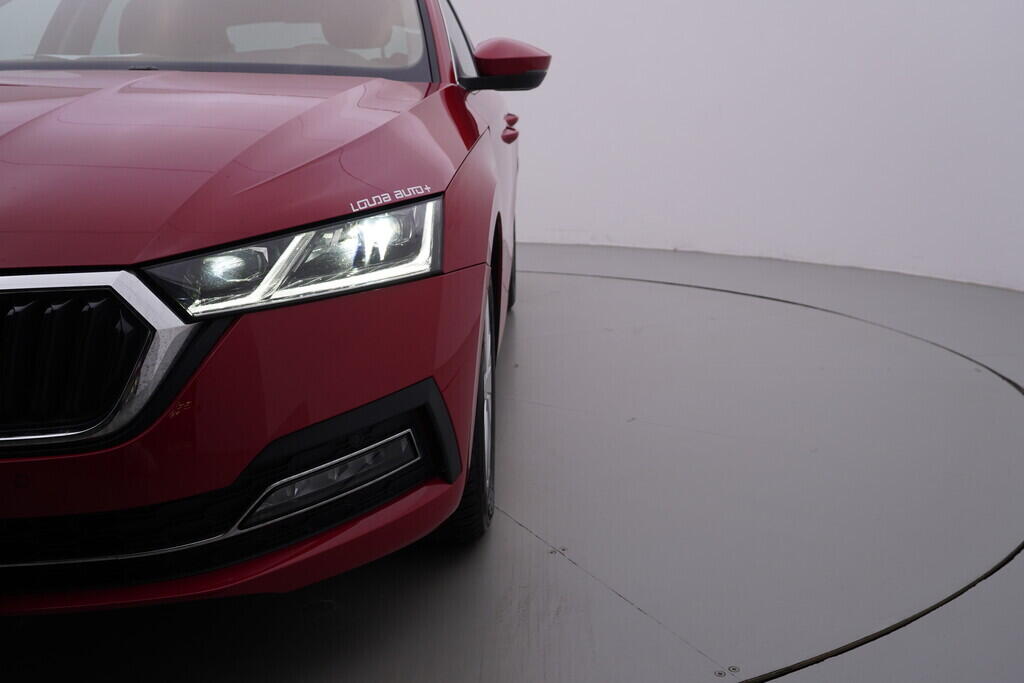 OV190V10204_47.webp_OCTAVIA Style 1.5 TSI 110 kW manuál