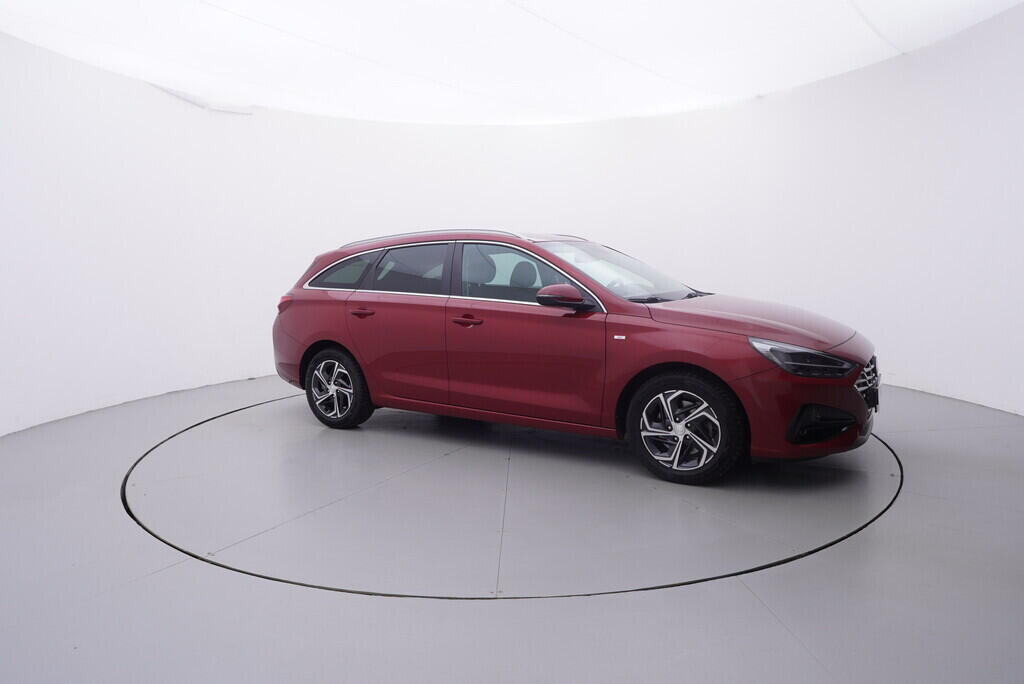 OV190V10207_16.webp_I30  1.5 T-GDi 117 kW manuál