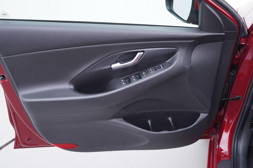 OV190V10207_19.webp_I30  1.5 T-GDi 117 kW manuál