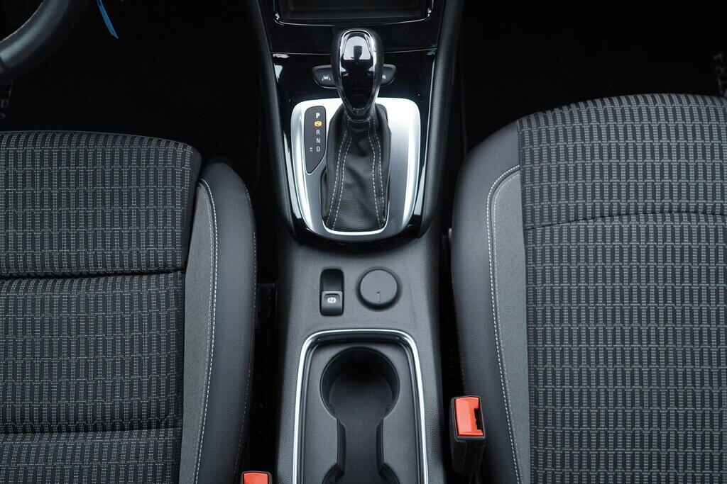 OV190V10208_30.webp_ASTRA Elegance 1.5  90 kW automat, DPH