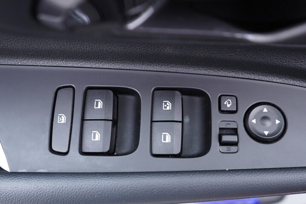 OV190V10209_21.webp_I20  1.0  73 kW manuál