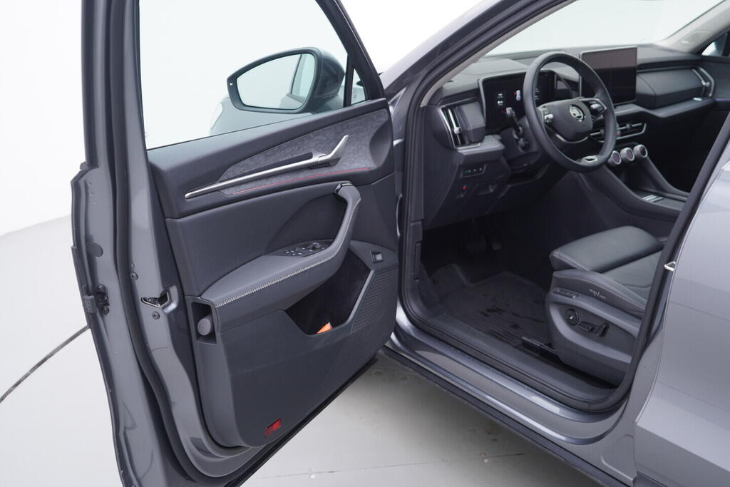 OV190V10211_18.webp_KODIAQ Selection 2.0 TDI 142 kW automat, DPH