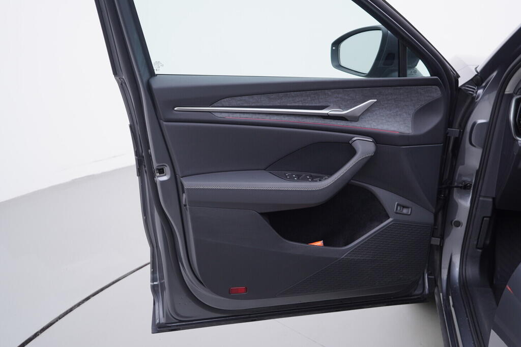 OV190V10211_19.webp_KODIAQ Selection 2.0 TDI 142 kW automat, DPH