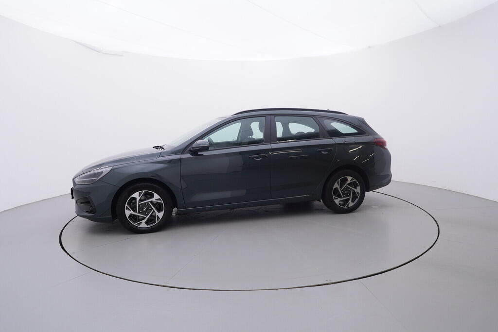 OV190V10212_11.webp_I30 SMART 1.5 TGDI 103 kW automat, DPH