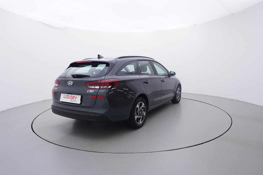 OV190V10212_14.webp_I30 SMART 1.5 TGDI 103 kW automat, DPH