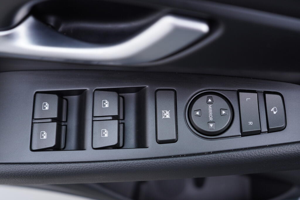 OV190V10212_20.webp_I30 SMART 1.5 TGDI 103 kW automat, DPH